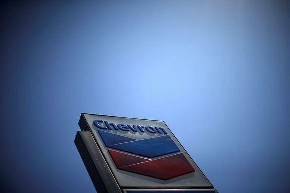 U.S. oil major Chevron pulls staff from northern Iraq