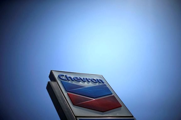 U.S. oil major Chevron pulls staff from northern Iraq