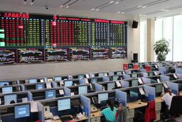 قیمت آتی پی وی سی به 820 دلار رسید/ منواتیلن گلایکول همچنان در مسیر افت قرار دارد