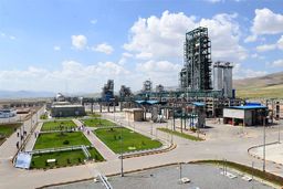 معمار «اتیلن گلایکول» پتروشیمی ایران در برزخ رفتن یا ماندن/  «شل» هم به «توتال» می‌پیوندد؟