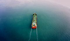 پتروشیمی جم ، حمل و نقل مواد از طریق دریا از بندر عسلویه به ترکیه را آغاز کرده است