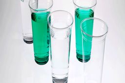 نفت به ادامه سقوط قیمت پلی پروپیلن ها کمک می کند