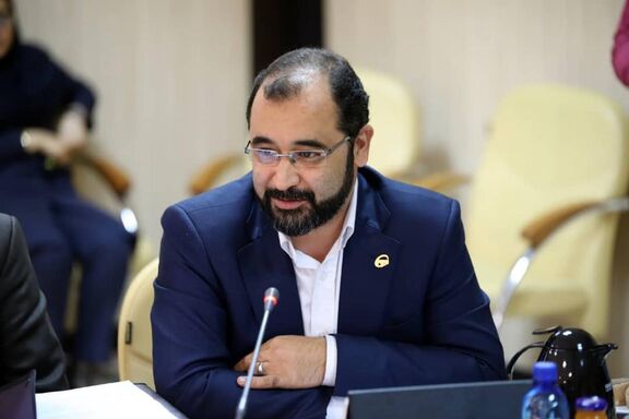 روابط عمومی‌ها در صنعت پتروشیمی باید از هم حمایت کنند/ متقاعدسازی اجتماعی، ماموریت مهم پتروشیمی‌هاست