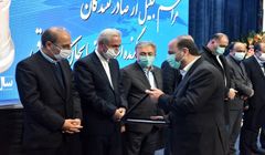 پتروشیمی تبریز به عنوان صادرکننده نمونه برگزیده و از این مجتمع تجلیل و تقدیر شد 