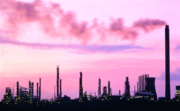 چشمانداز: بازار شیمیایی جهانی همزمان با تلاش بانکهای مرکزی برای مهار تورم باید خود را برای درد آماده کند/آیا رکود پتروشیمی در راه است؟!