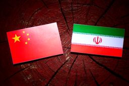 احتمال رشد 48 و 85 درصدی سهم ایران از بازار واردات پلی‌اتیلن سنگین و پلی‌اتیلن سبک چین تا سال 2025/برآورد اویل پراس از تخفیف 30 درصدی قیمت صادرات گاز، نفت و پتروشیمی به چین/آیا محصولات پتروشیمی ایران تنها روانه چین می شود؟