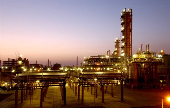 پتروشیمی فن آوران تندیس سیمین بیستمین جایزه ملی صنعت سبز را دریافت کرد