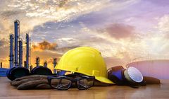  اختلاف پتروشیمی مهر و جم بر سر فرمول تعیین قیمت اتیلن