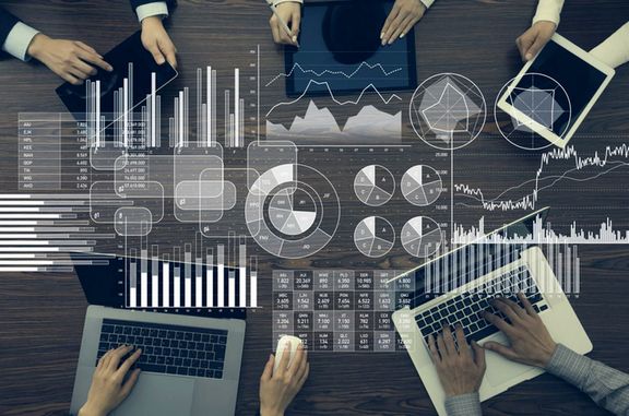 Analyst lowers chem earnings estimates amid falling margins