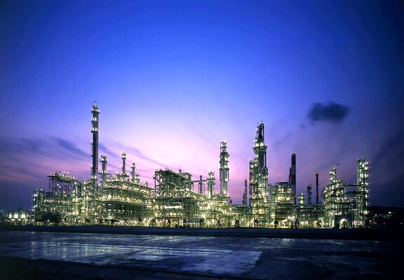 آغاز به کار طرح های توسعه ای هلدینگ خلیج فارس در ایلام، بندرامام و اروند