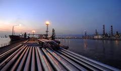 سقوط نفت، بازارهای پتروشیمی آسیا را بی‌ثبات کرد/ تقاضای صنایع پایین دست همزمان با سویه جدید کرونا (اومیکرون) تحت نظر قرار می گیرد