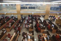 غیبت پتروشیمی «بندرامام» و اورهال «مارون»/ بازار پرالتهاب پلیمرها در بورس کالا و تنگنای مصرف کنندگان واقعی