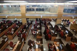 غیبت پتروشیمی «بندرامام» و اورهال «مارون»/ بازار پرالتهاب پلیمرها در بورس کالا و تنگنای مصرف کنندگان واقعی