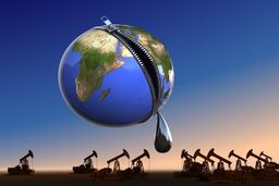 قیمت نفت دوباره در حال افزایش است؛ اما آیا خریداران پلیمر باید سریعاً اقدام به خرید کنند؟