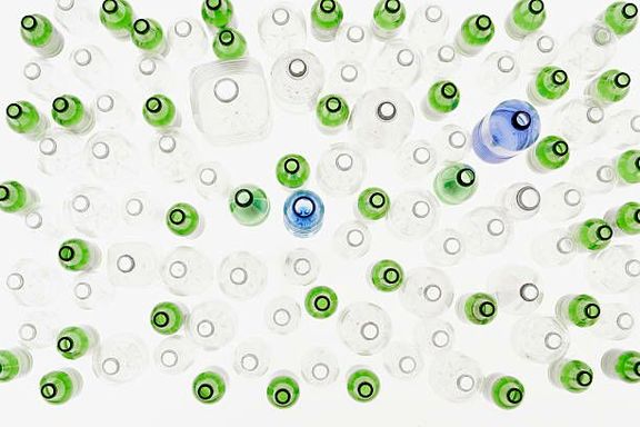 قیمت‌های پلی‌اتیلن ترفتالات بعد از روند‌های صعودی جدید نفت از سیر نزولی خود بازگشتند