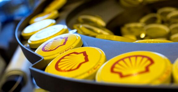 Total, Shell slash spending plans, suspend share buy-backs