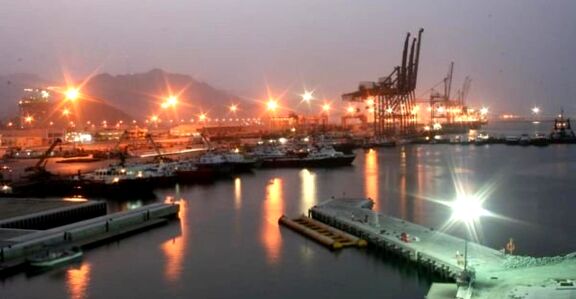 Stockpiles dip from record high despite marine fuel glut