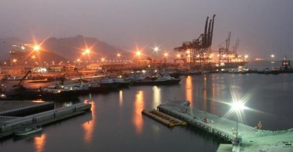 Stockpiles dip from record high despite marine fuel glut