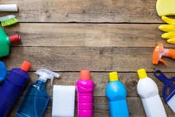 زمزمه های افزایش نرخ دلار رسمی و التهاب شدید در بازار محصولات شیمیایی