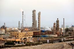 انعقاد قرارداد تولید کاتالیست A۵۰۰ با پتروشیمی اراک