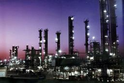 چرا نظر حامد قدوسی در مورد صنعت پالایشگاهی درست نیست؟