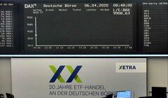 DAX stops trading amid technical problem on Xetra. 