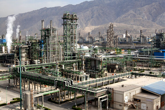 استقبال فعالان اقتصادی ایتالیا از سرمایه گذاری در پتروشیمی جم