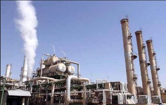 مهار آتش سوزی جزیی در پتروشیمی نویدزرشیمی