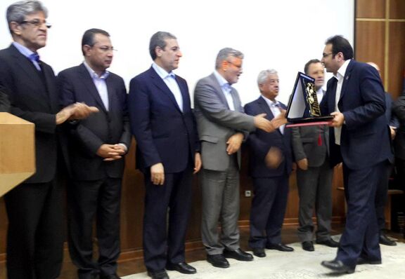 شرکت پتروشیمی زاگرس صادرکننده برتر سال 1397 شد