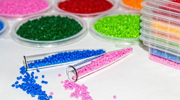 Indian buyers source local polymers as rupee declines.