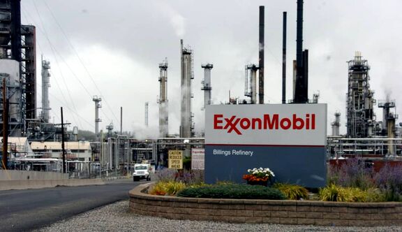 ExxonMobil delays $1.9 billion Canada project amid oil-sands woes