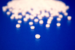 پلی اتیلن سنگین اکستروژن 5000S  پتروشیمی جم با سه درصد تخفیف عرضه می شود