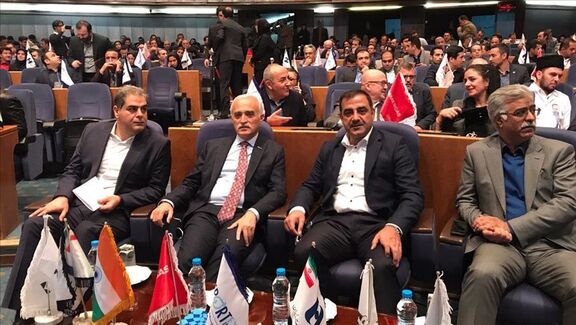 Türkiye'nin katılımıyla İran İş Konseyi Tahran'da yapıldı