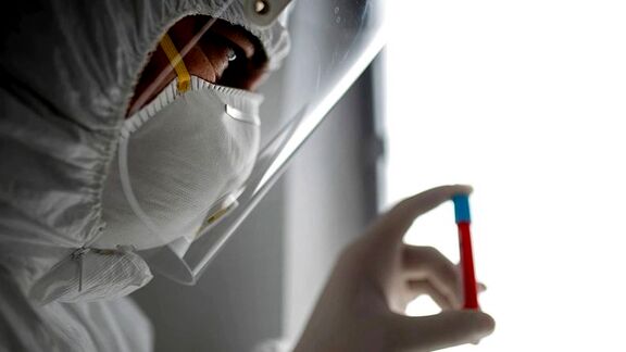 ExxonMobil works with medical center to design new COVID-19 PPE.