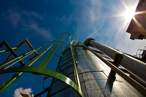 Asian refiners may trim sour crude intake on Dubai backwardation, tanker fire. 