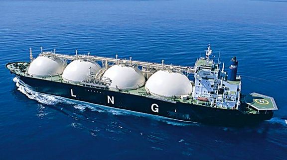 First LNG cargo shipped from Prelude FLNG. 