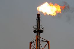 مظلوم نمایی های یک وزیر عصبی