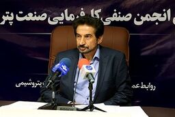 دبیر انجمن کارفرمایی پتروشیمی: ساختار سامانه ارزی 