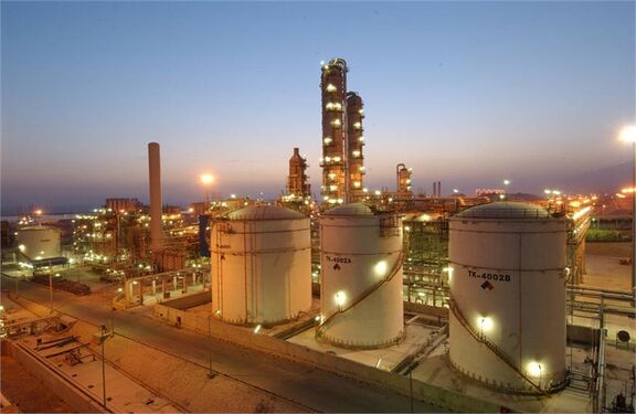 صعود آرام متانول به سوی 400 دلار