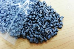 اختلاف ارزنیمایی و آزاد و شدت افزایش قاچاق پلیمرها 