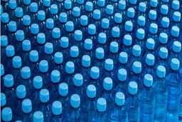 بازارهای پلی‌اتیلن ترفتالات جهانی تحت فشار افت قیمت‌های خوراک قرار گرفتند