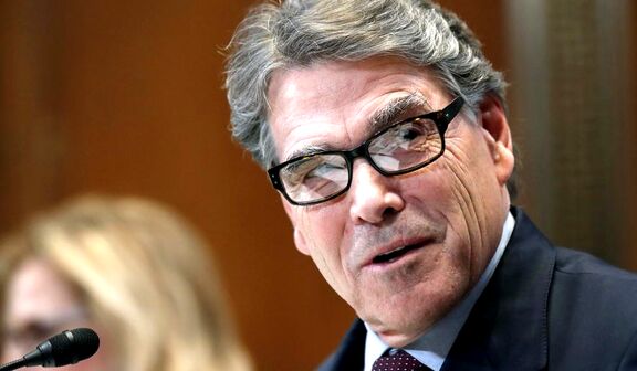 Rick Perry plans his exit as Trump's Energy Secretary.
