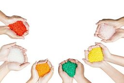  یکی از پتروشیمی های ایرانی در بازار ترکیه به تنهایی ٨ هزار تن پلی اتیلن فروخت