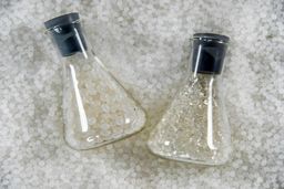 آیا تولیدکنندگان می‌توانند در برابر فشار قیمت‌های پلی استایرن مقاومت کنند؟