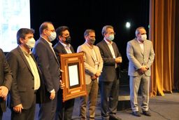 تقدیر معاونت علمی و فناوری ریاست جمهوری از پتروشیمی پردیس برای استفاده از کاتالیست های ایرانی