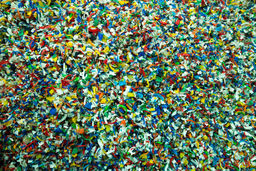 کاهش بهای پلی اتیلن ترفتالات در کره برای نخستین بار از ماه مارس، ثبات در چین