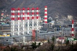 کاهش فعالیت پالایشگاه در دنیا زیر سایه کرونا