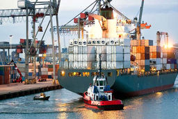 پیشنهاد ایجاد کنسرسیوم لجستیکی و تشکیل ناوگان تخصصی حمل دریایی و جاده ای پتروشیمی