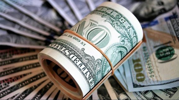 ثبت سفارش طولانی مدت برای ارز؛ چالش صنعت پتروشیمی و صنایع پایین دست