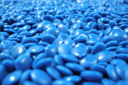 بی‌ثباتی در معاملات آتی، خریداران پلی اتیلن را به کناره‌گیری از بازار واداشت